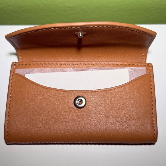 Skagen Leather Flap Card Case - Picture 2 of 7